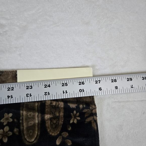 VTG Ralph Lauren Upholstery Fabric Remnant Silk Road Velvet Ebony 27x27inch 0798 - Picture 3 of 4